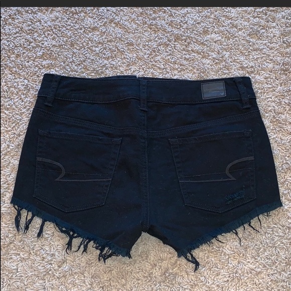 Shorts - Picture 2 of 5